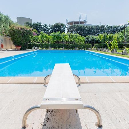 Villa Luisa Барі Екстер'єр фото