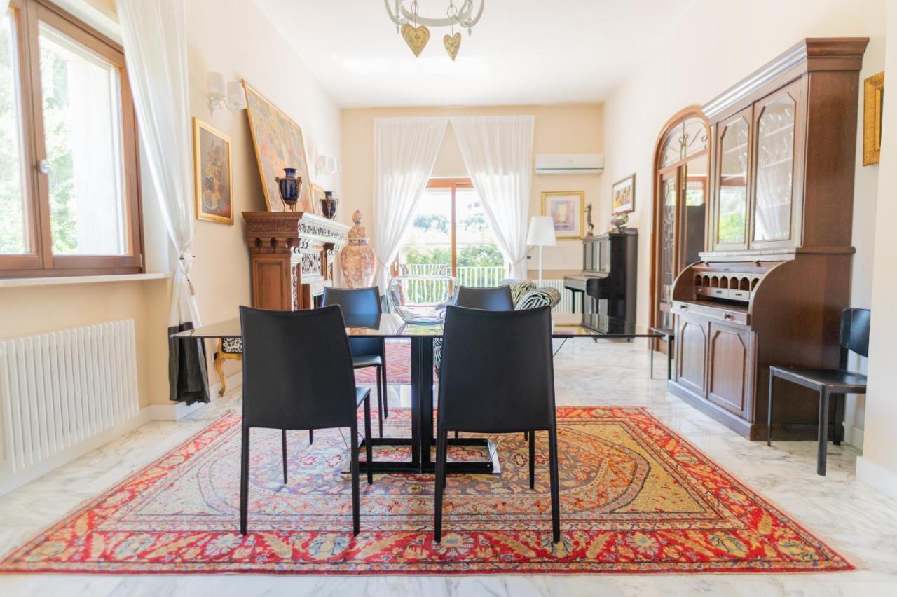 Villa Luisa Барі Екстер'єр фото